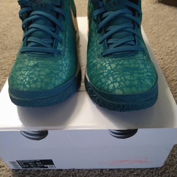 MEN SHOES - Picture 2 of 5